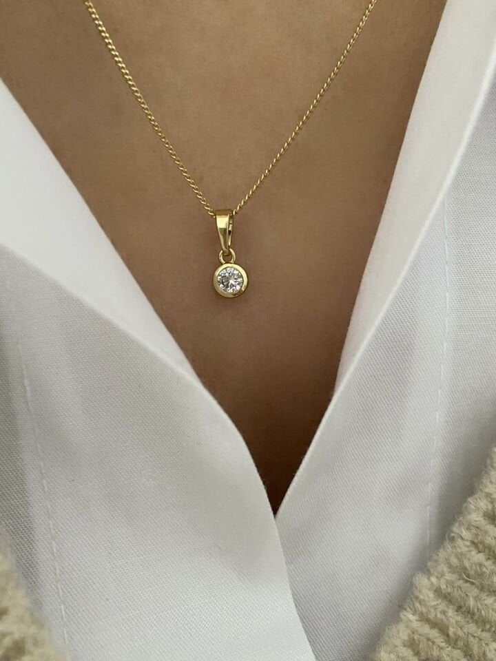 ''Özel Seri'' Minimal Çerçeveli Yuvarlak Tektaş Set Gold