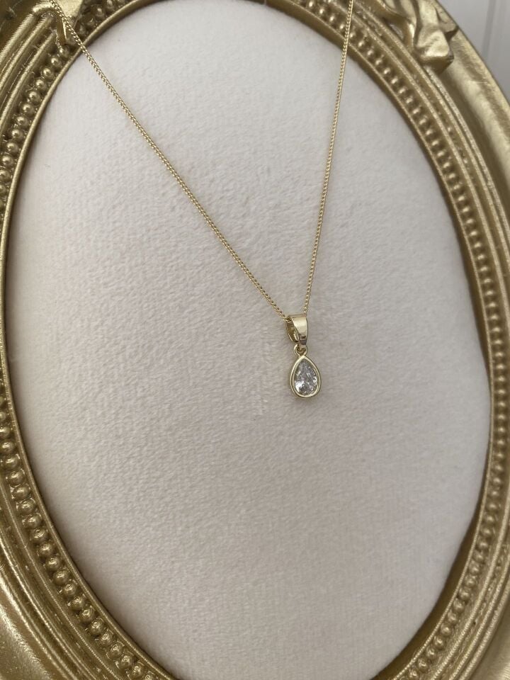 ''Özel Seri'' Minimal Gold Çerçeveli Damla Model Tektaş Kolye