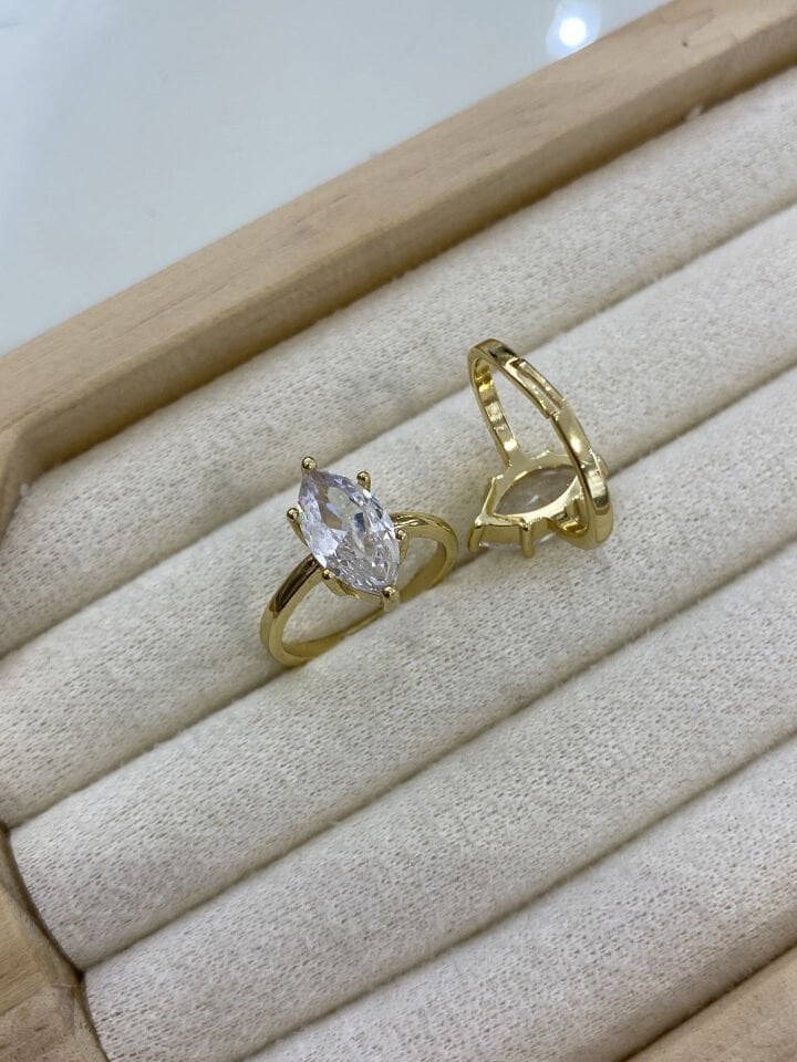 Altın Kaplama ''Hailey'' Markiz Kesim Yüzük (Gold)