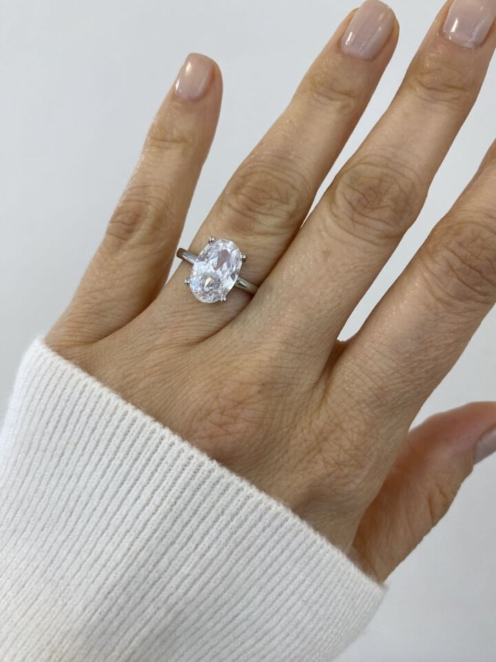 Altın Kaplama ''Hailey'' Oval Kesim Mozanit Yüzük (Silver)