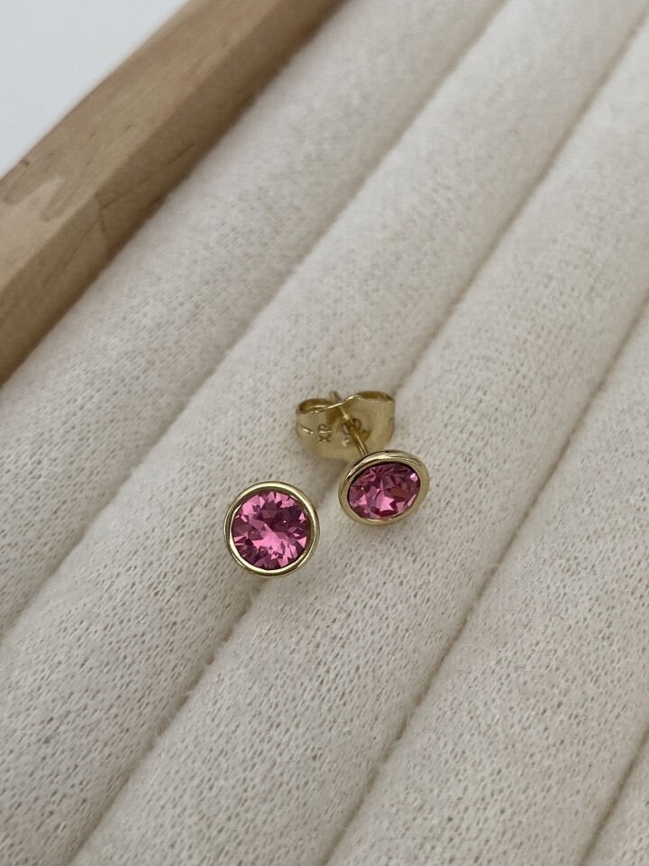 Özel Seri Fuşya Swarovski Taşlı Minimal Tek Taş Küpe 5mm