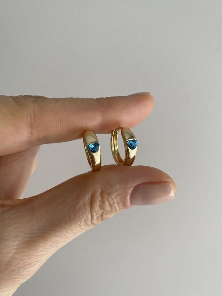 ''Özel Seri'' Mavi Swarovski Taşlı Kalp Detay Halka Küpe (1.2cm iç çap))