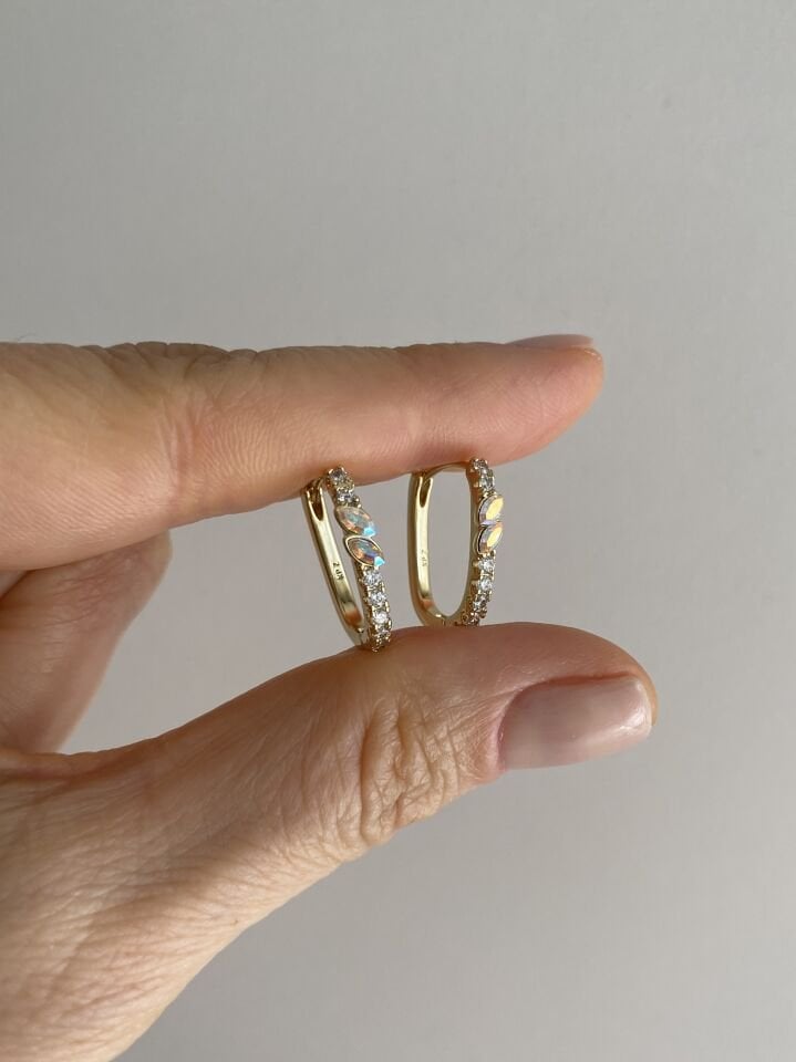 ''Özel Seri'' Swarovski Taşlı Markiz Kesim U Model Halka Küpe (1,6 iç boy)