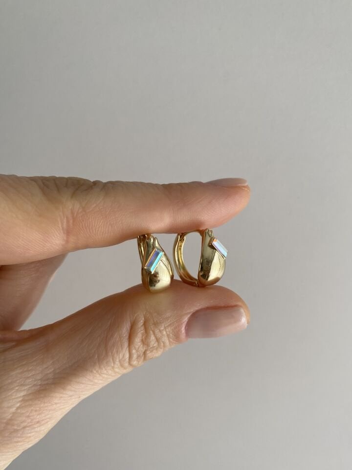 ''Özel Seri'' Swarovski Taşlı Lale Model Halka Küpe (1,2cm iç çap)