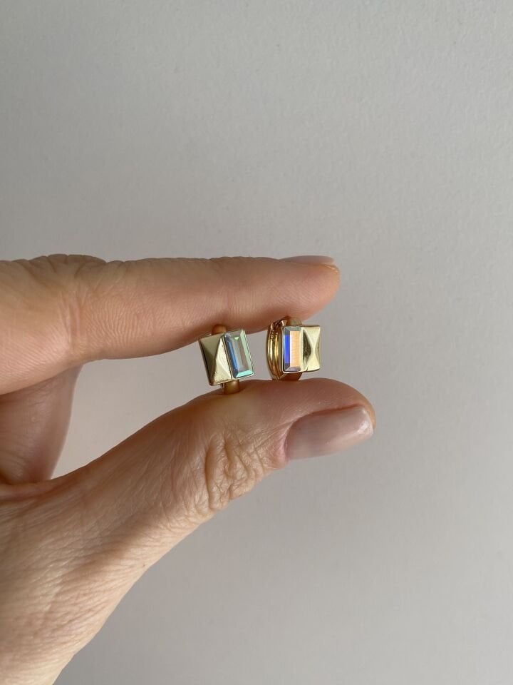 ''Özel Seri'' Swarovski Taşlı Geometrik Halka Küpe (1cm iç çap)