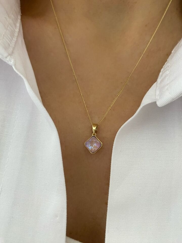 Özel Seri Kare Pudra Swarovski Taşlı Kolye (45cm)