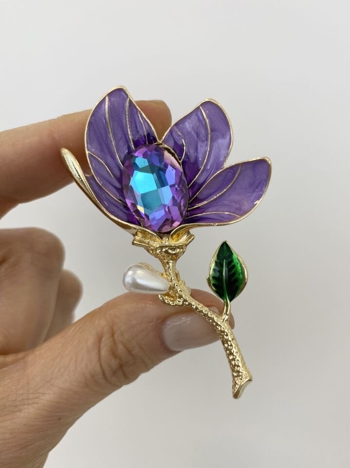 Mor Kristal Taşlı Zambak Broş