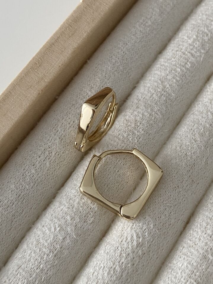 ''Özel Seri'' Köşeli Model Halka Küpe (1,3cm iç çap)