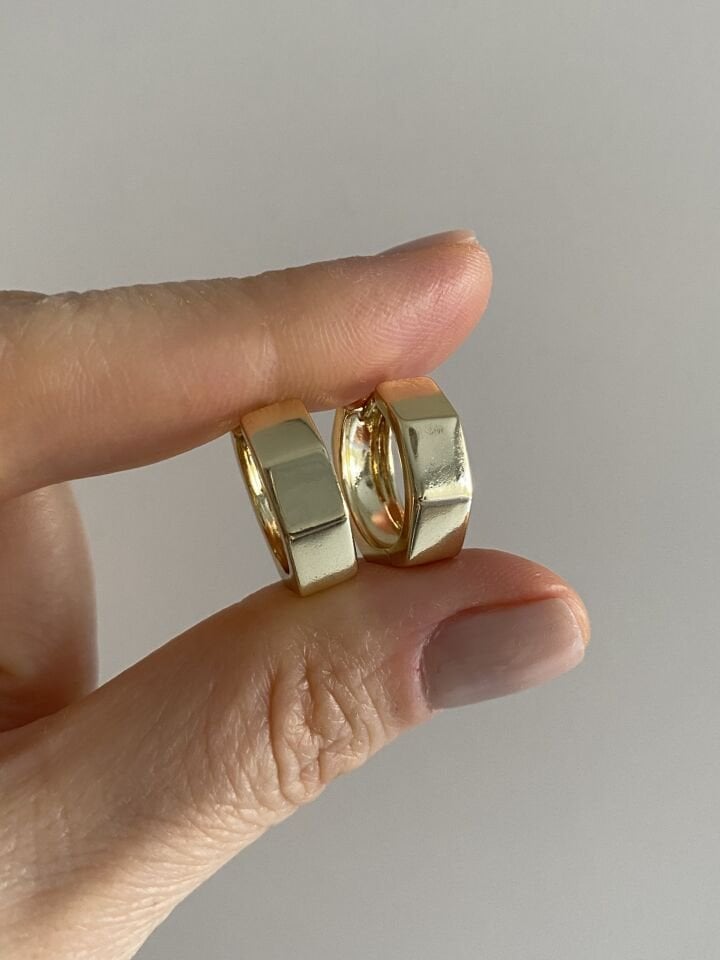 Özel Seri  Yansımalı Dikdörtgen Model Plaka Halka Küpe (İç çapı: 1,5cm)