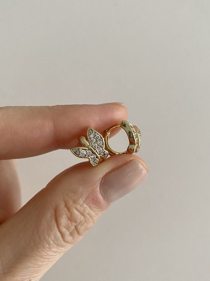 Özel Seri Çocuk Gömme Taşlı Uçan Kelebek Halka Küpe (İç çapı: 0,9cm)