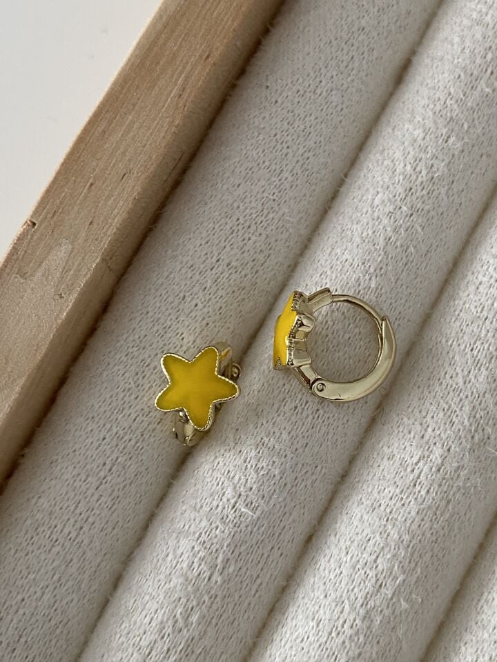 ''Özel Seri'' Çocuk Sarı Yıldız Halka Küpe (8mm iç çap)