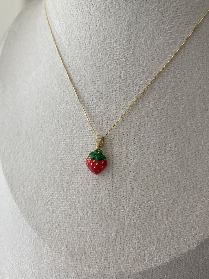 ''Özel Seri'' Mineli Çilek Kolye (45cm)