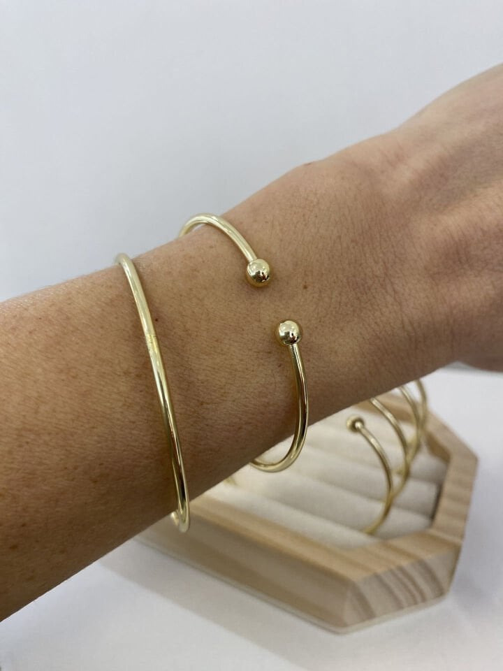 14K Top Detaylı Esnek Kelepçe (57mm)