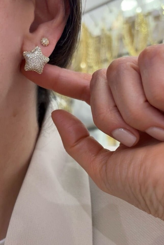 Bombeli Gömme Taşlı Deniz Yıldızı Halka Küpe