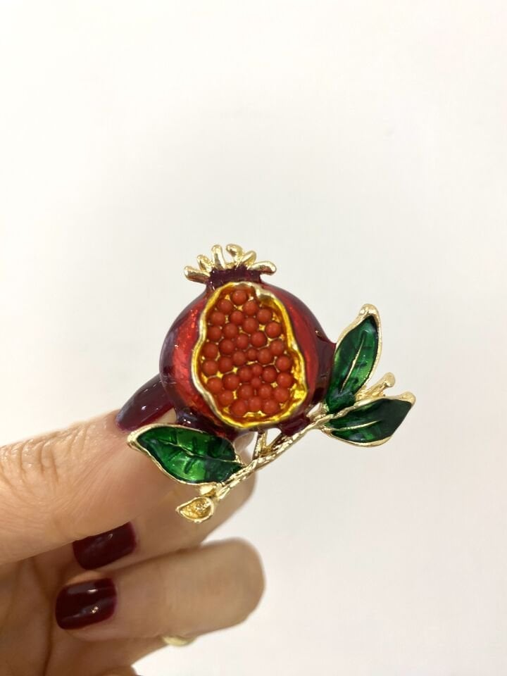 Kırmızı Boncuklu Nar Broş