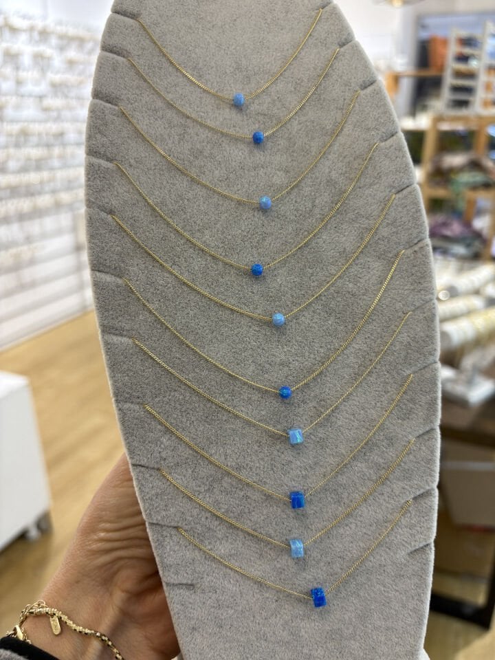 ''Özel Seri'' Opal Taşlı Minimal Küre Kolye Açık Mavi (45cm)