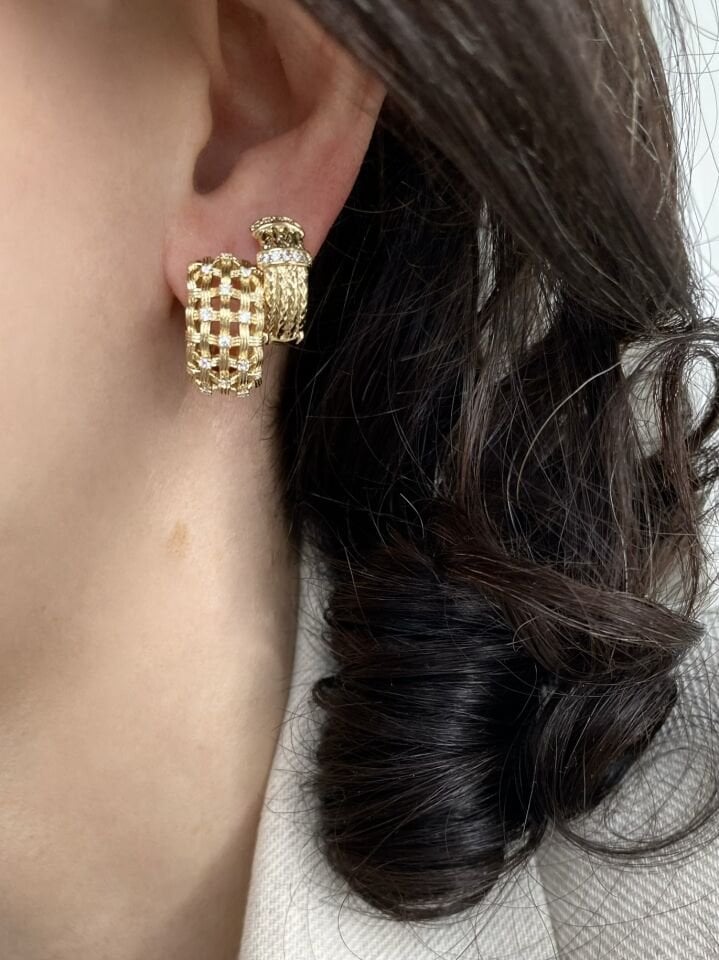 Özel Seri Gömme Taşlı Hasır Model Halka Küpe (İç çapı:1,4 cm)