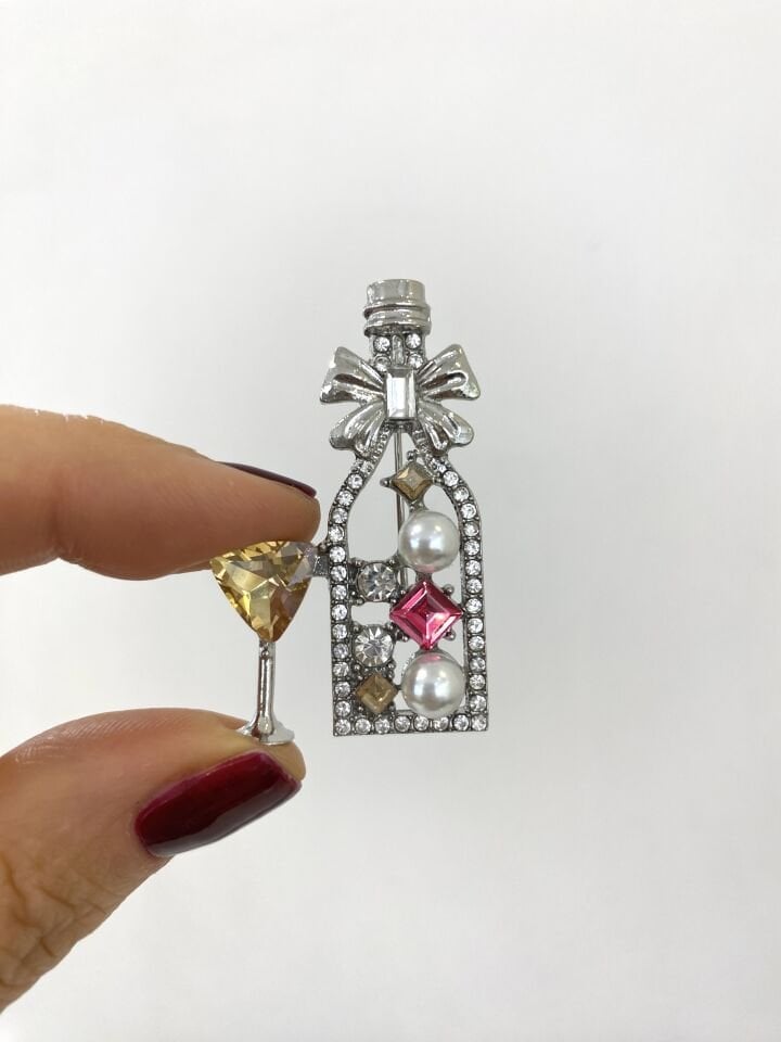 Yılbaşı Party Broşu