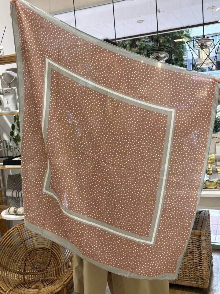 Desenli 90*90 Pamuklu Eşarp Şal