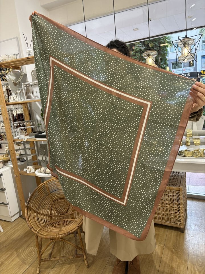 Desenli 90*90 Pamuklu Eşarp Şal