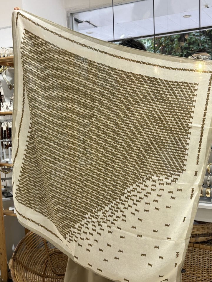 Desenli 90*90 Pamuklu Eşarp Şal