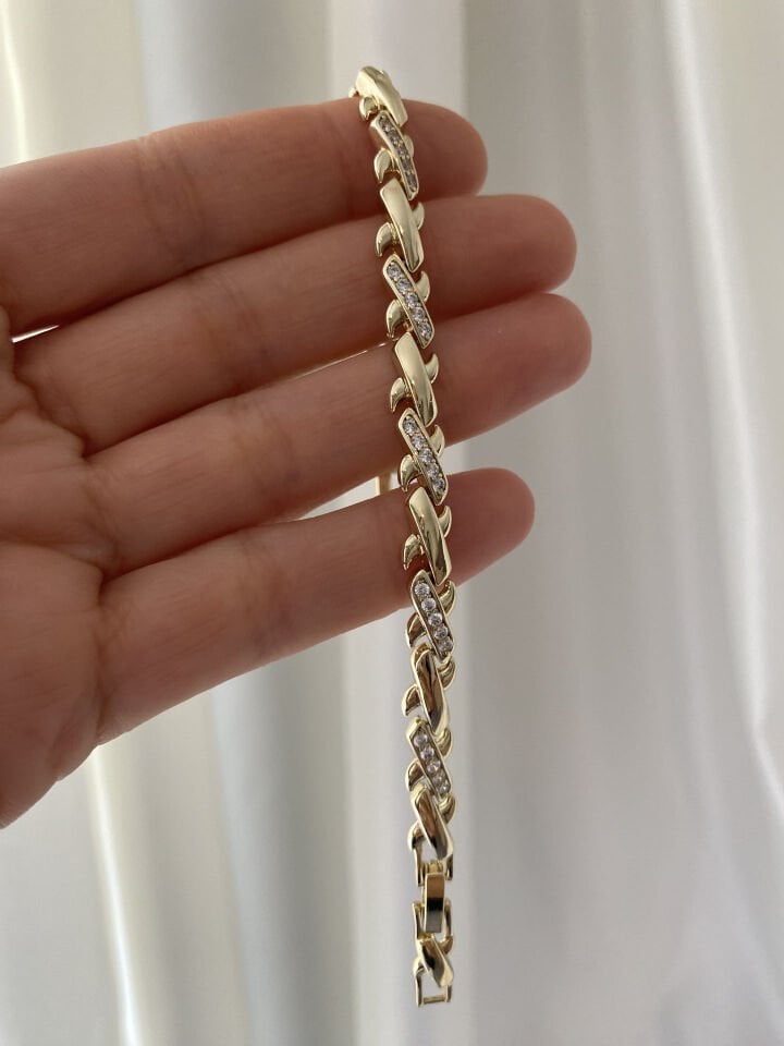 Gömme Taşlı X Bileklik