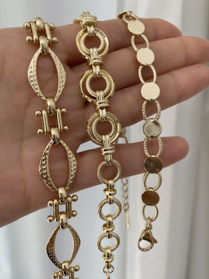 ''Özel Seri'' Lazer Kesim Halka Detay Pul Bileklik