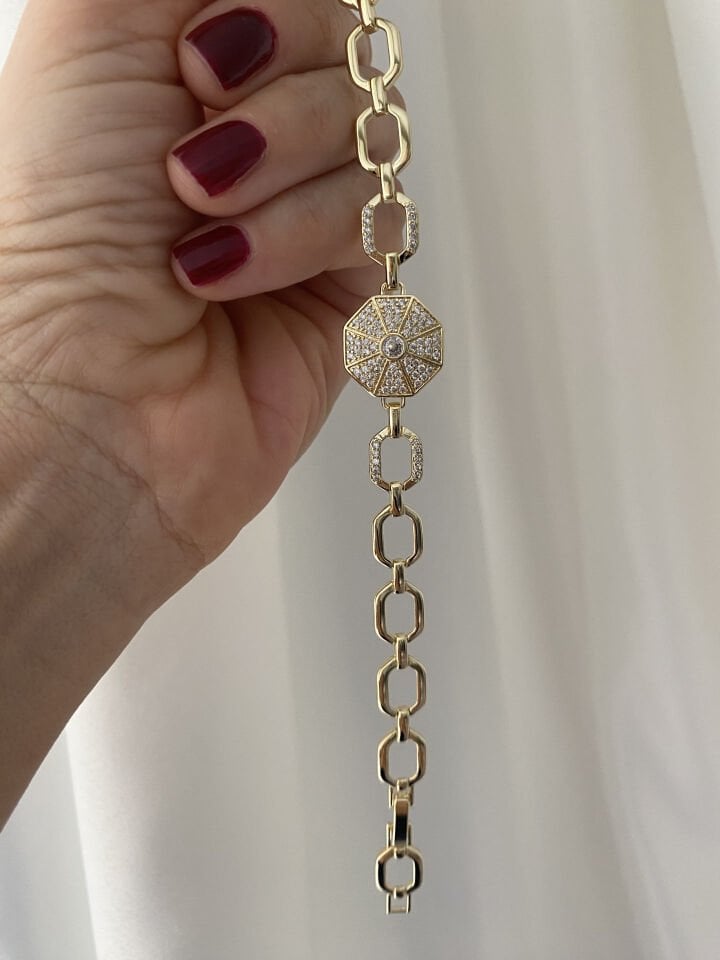 Ortası Altıgen Detay Spor Bileklik