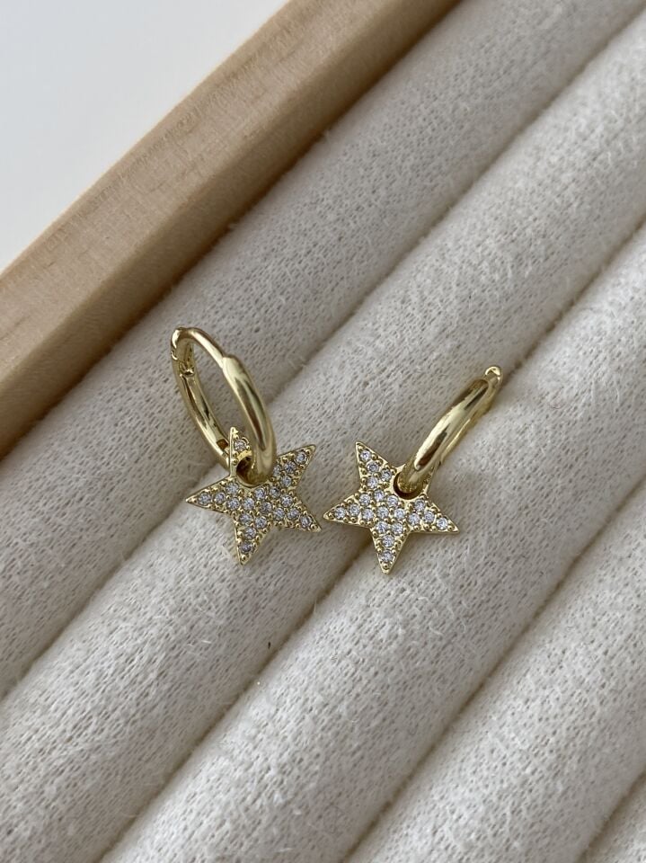 Altın Kaplama Taşlı Yıldız Charm Küpe (İç çapı:1,1 cm)