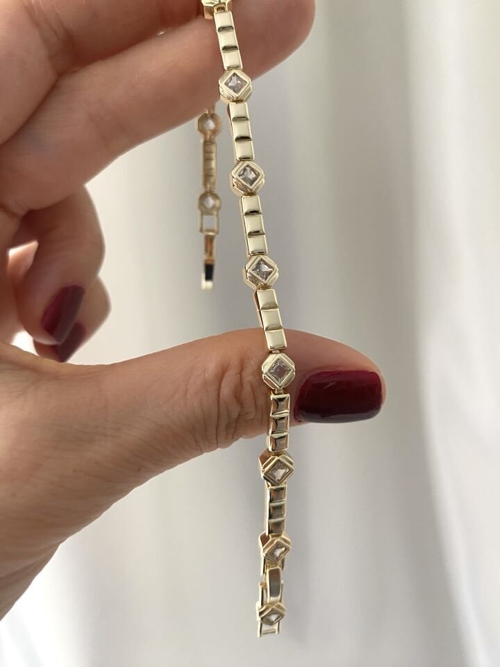 Altın Kaplama Kare Taşlı Plaka Bileklik
