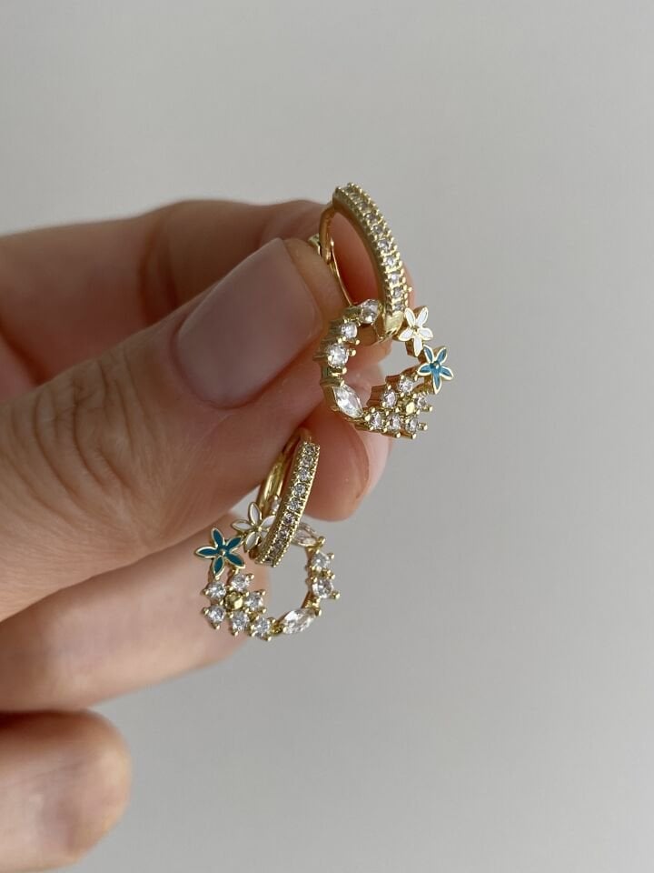 Altın Kaplama ÇiçeklYuvarlak Charm Halk Küpe(İç çapı:1 cm)
