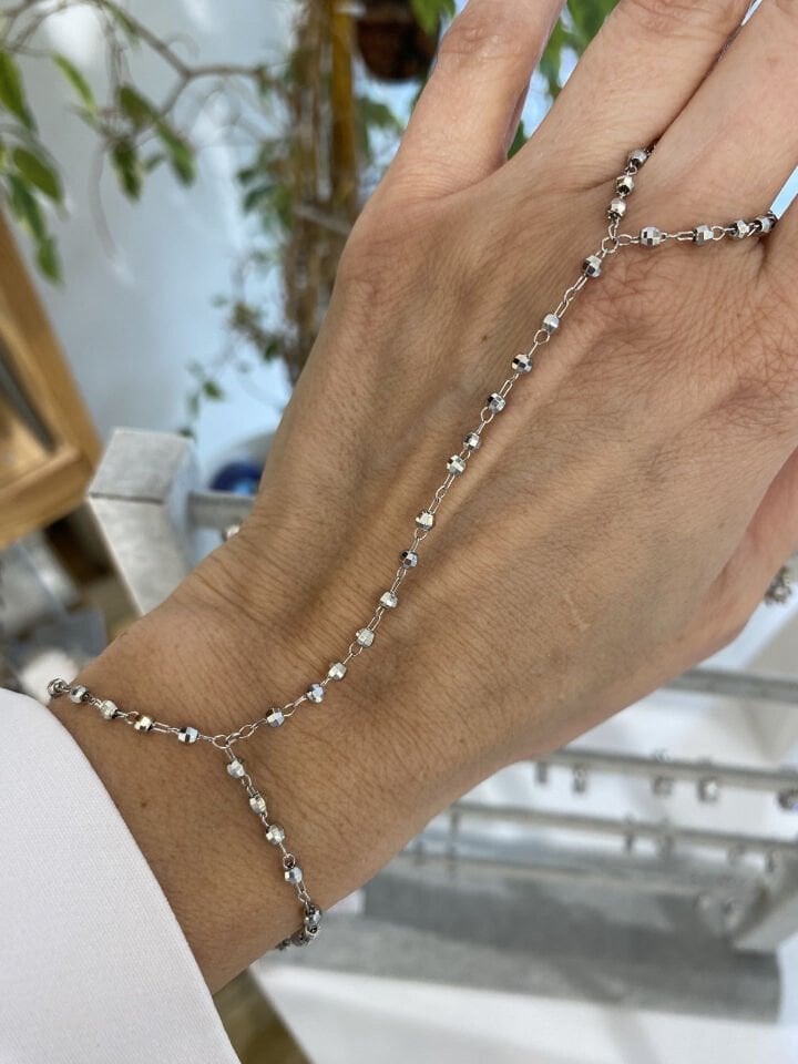 Rodyum Kaplama Topçuklu Zincir Şahmeran (Gümüş renk)