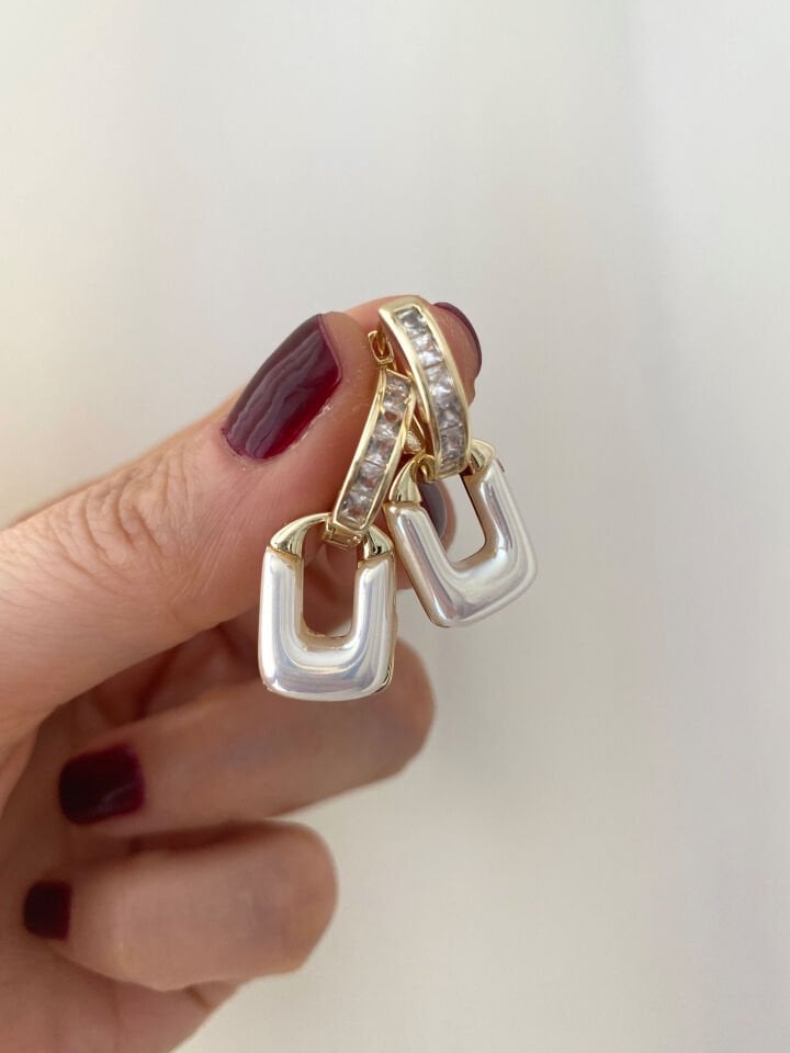 Sedef Detay Halka Küpe