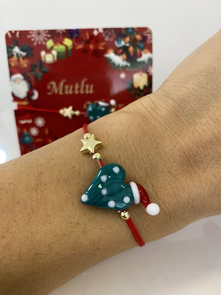 Yılbaşı Murano Şapkalı Yeşil Kalp İp Bileklik