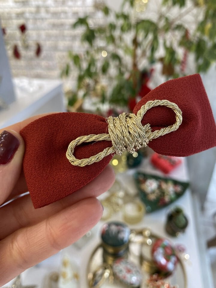 Yılbaşı Sırma İpli Kırmızı Mandal Toka