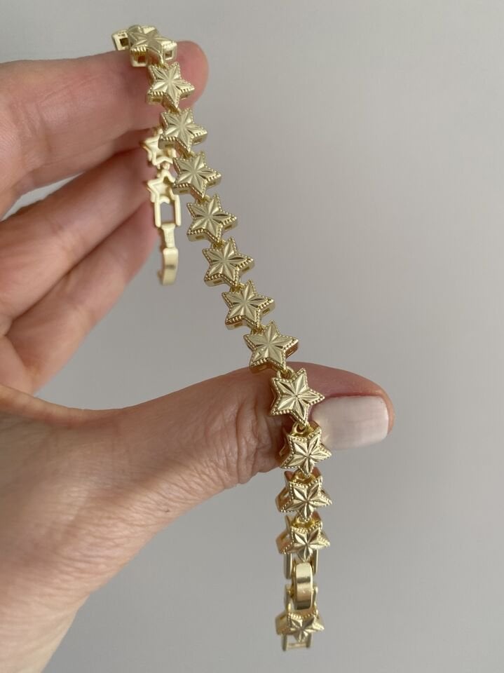 Altın Kaplama Lazer Kesim Yıldızlı Sıralı Bileklik (17,5cm+ek)