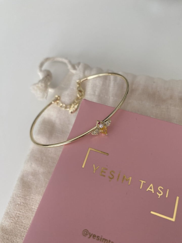 Minimal Arı Figür İnce Kelepçe