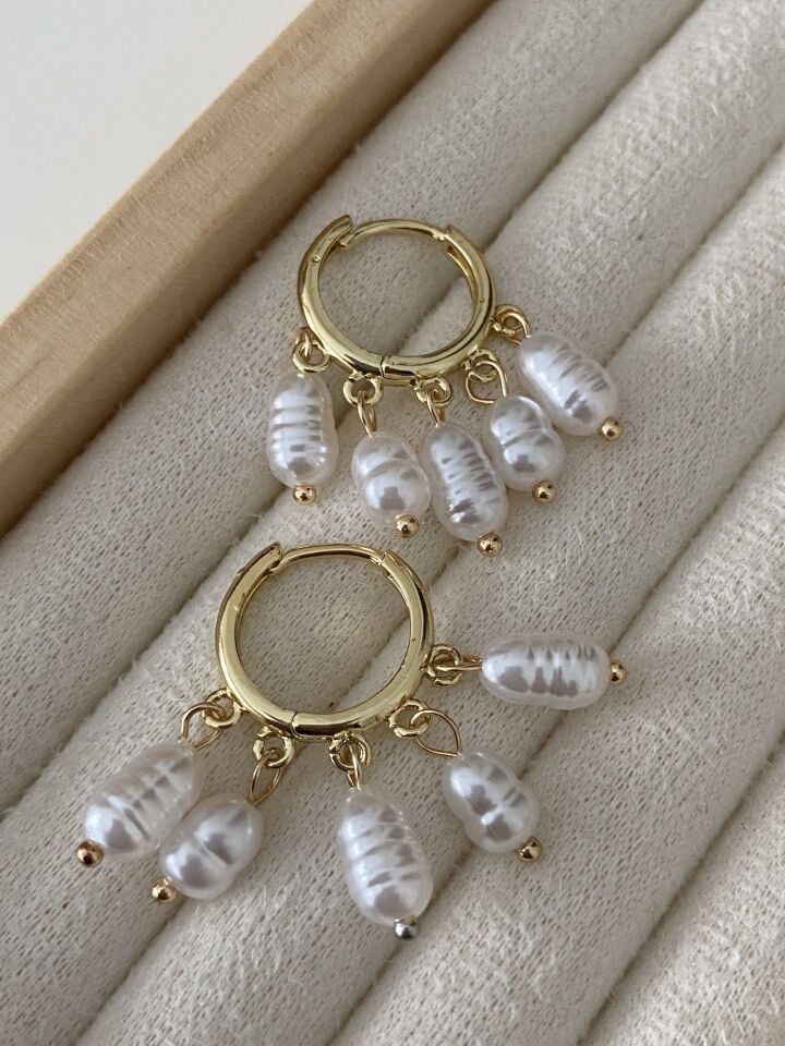 Altın Kaplama İncili Shakira Küpe (İç çapı:1,3 cm)