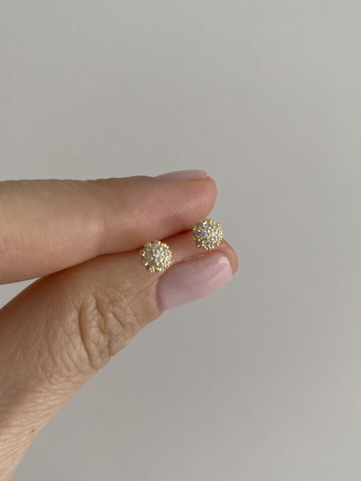 Özel Seri Gömme Taşlı Yarım Küre Model Minimal Küpe Gold 5mm