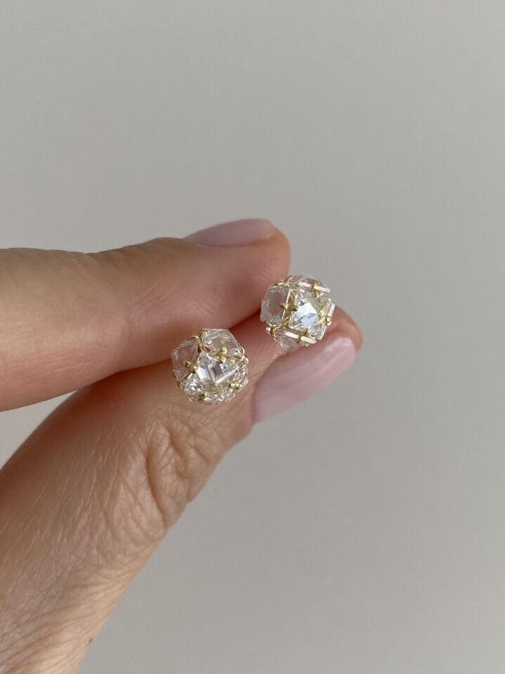 Özel Seri Kristal Taşlı Küre Model Minimal Küpe Gold