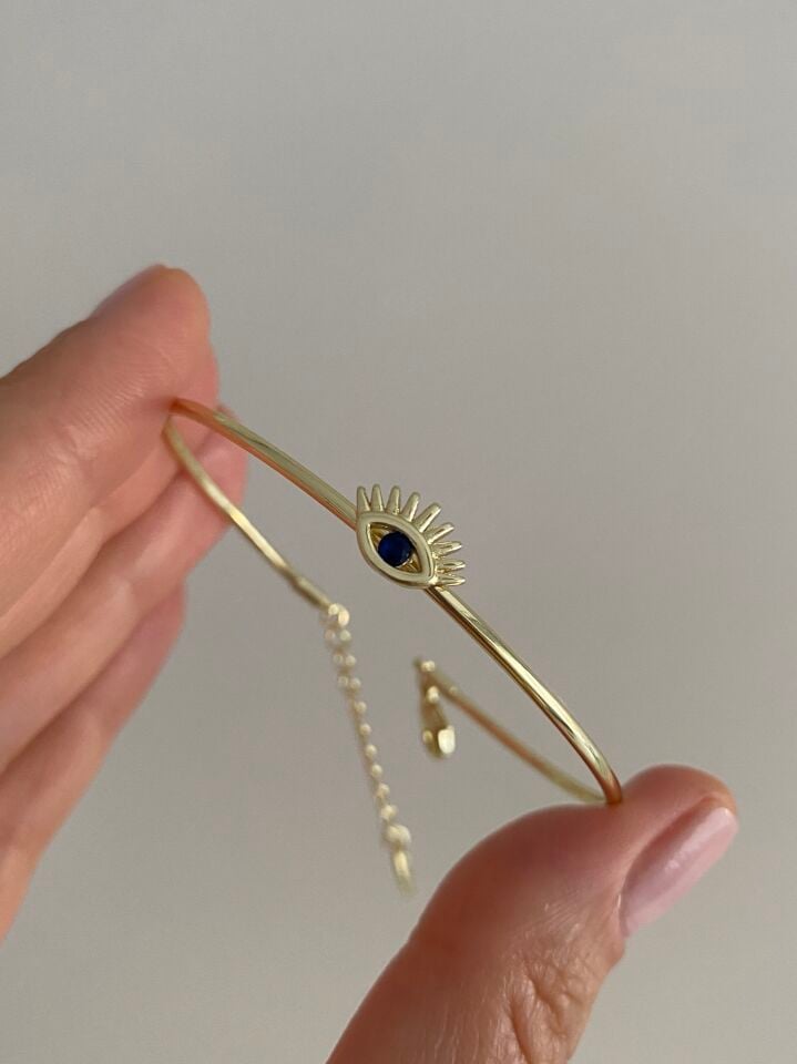 Altın Kaplama Minimal Lacivert Taşlı Eyelash Figür İnce Kelepçe Bileklik