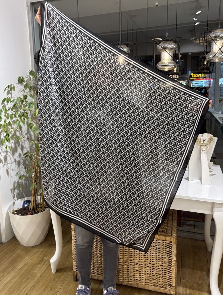 Desenli 90*90 Pamuklu Eşarp Şal