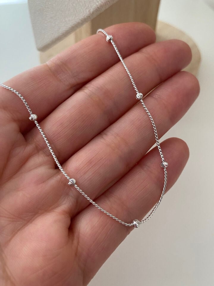Özel Seri İnce Dorika Detaylı Zincir Kolye 45cm