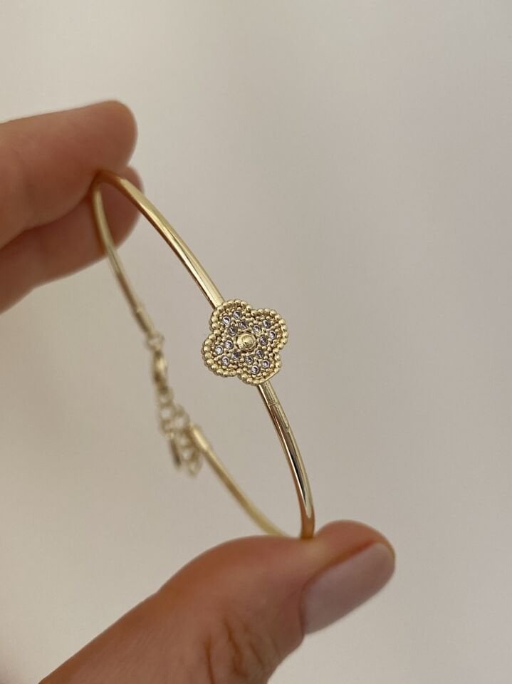 Minimal Yonca Figür İnce Kelepçe Bileklik