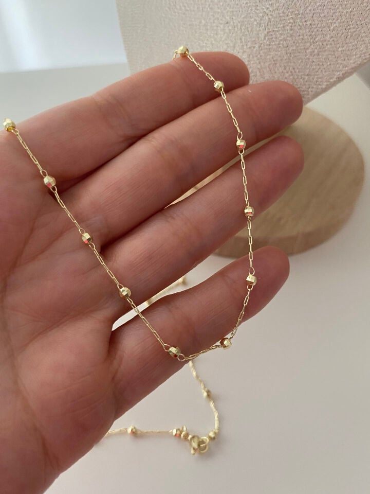 Yansımalı Dorika Top Detaylı Zincir Kolye 60cm