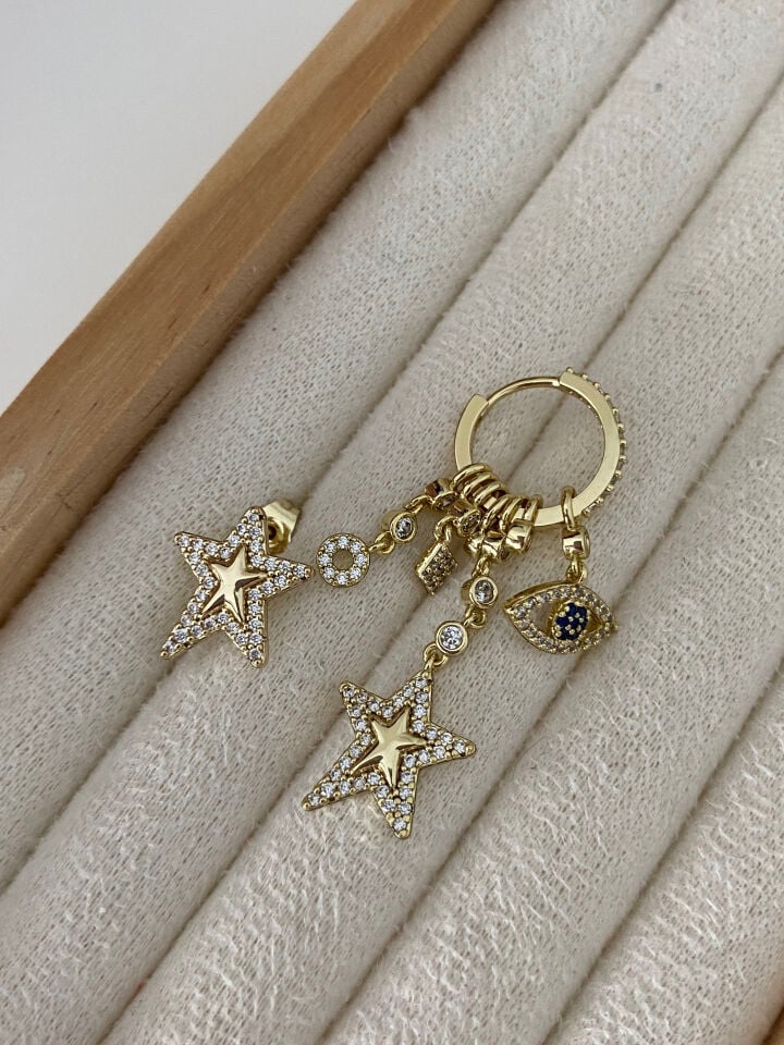 Altın Kaplama Star Eye Asimetrik Charm Küpe