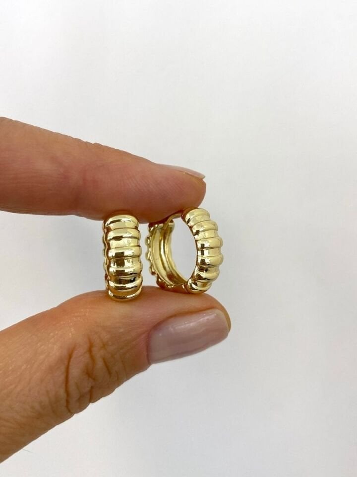 ''Özel Seri'' Halka Küpe