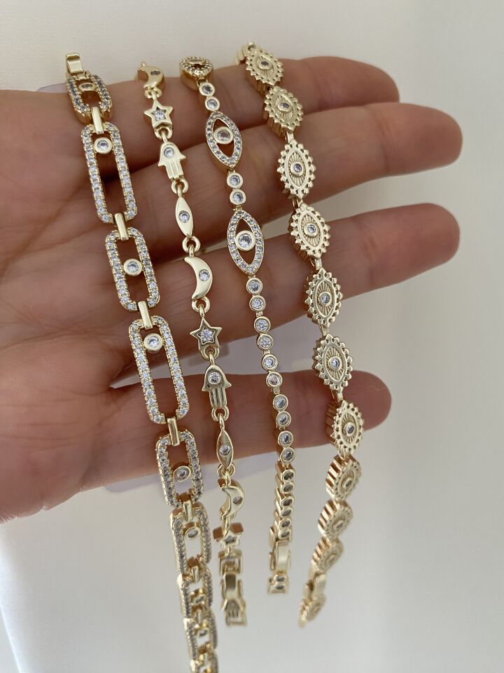 Gömme Taşlı Üç Göz Bileklik