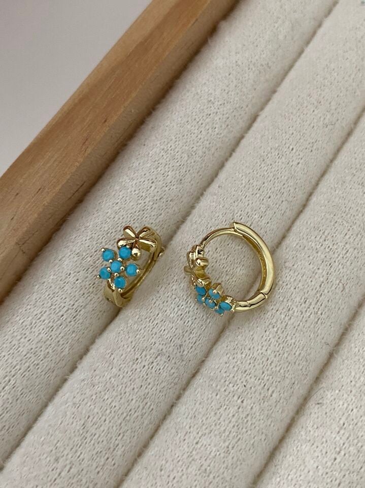 Özel Seri Firuze Taşlı Çiçek Motif Halka Küpe