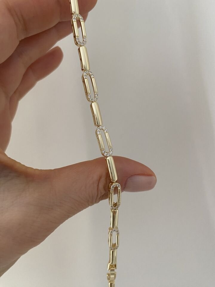 Çubuk Detaylı Taşlı Oval Bileklik